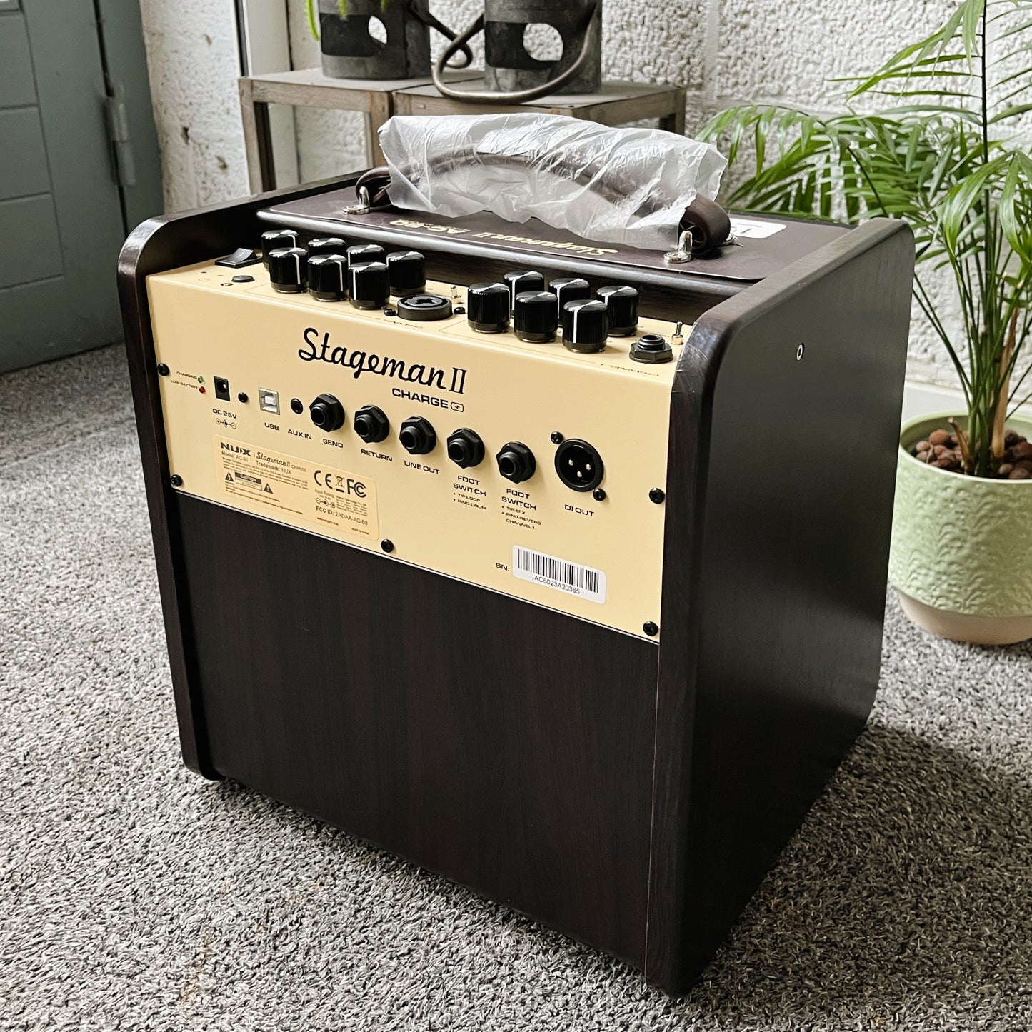 NUX AC-80 Stageman II – Acoustic Guitar Amplifier