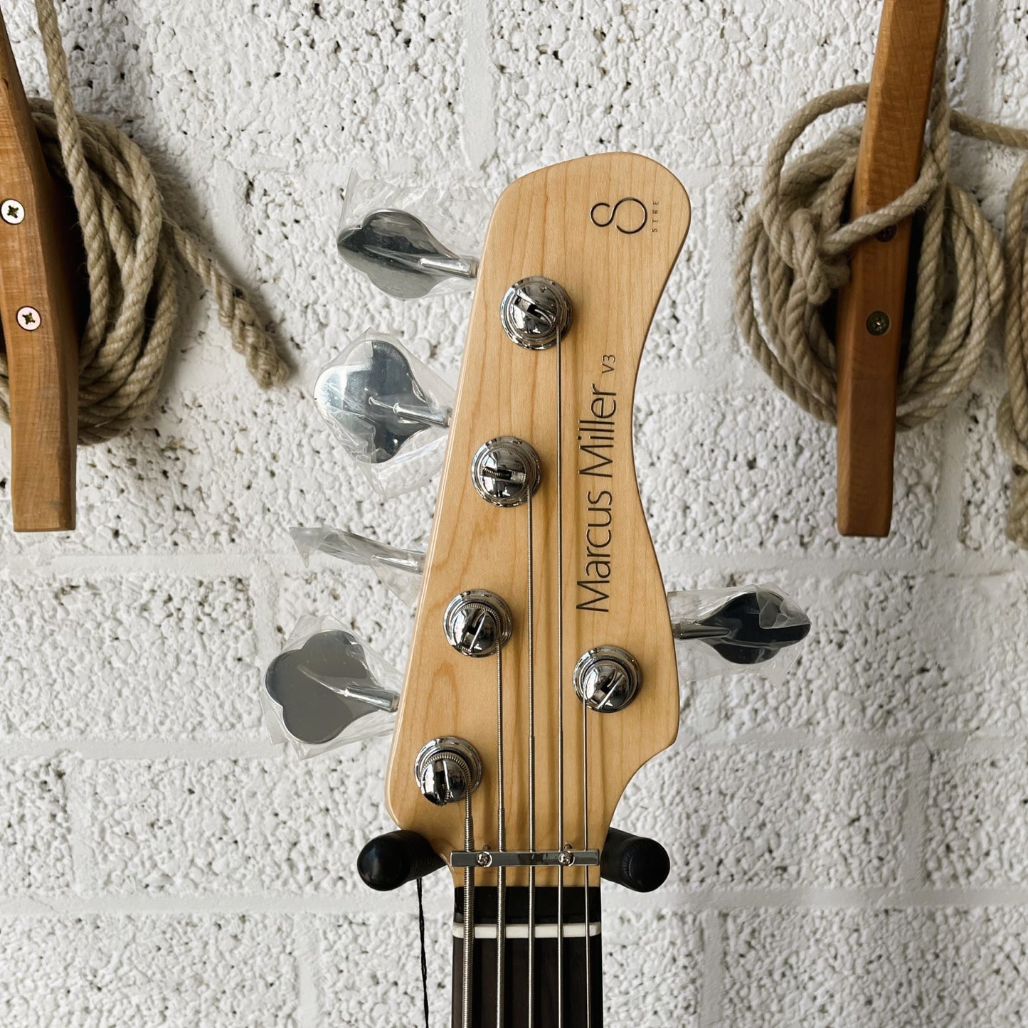 Sire Marcus Miller V3+5 MA – Active 5-String