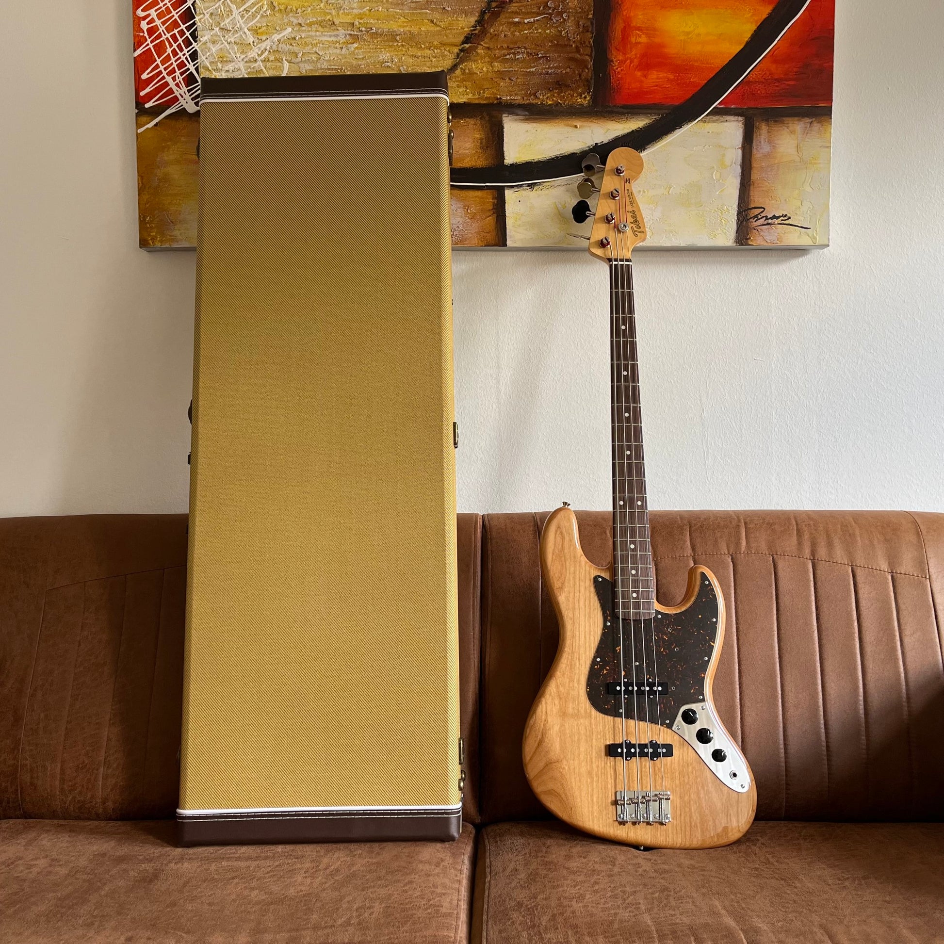 Tokai TJB99 Jazz Sound Bass Natural with case