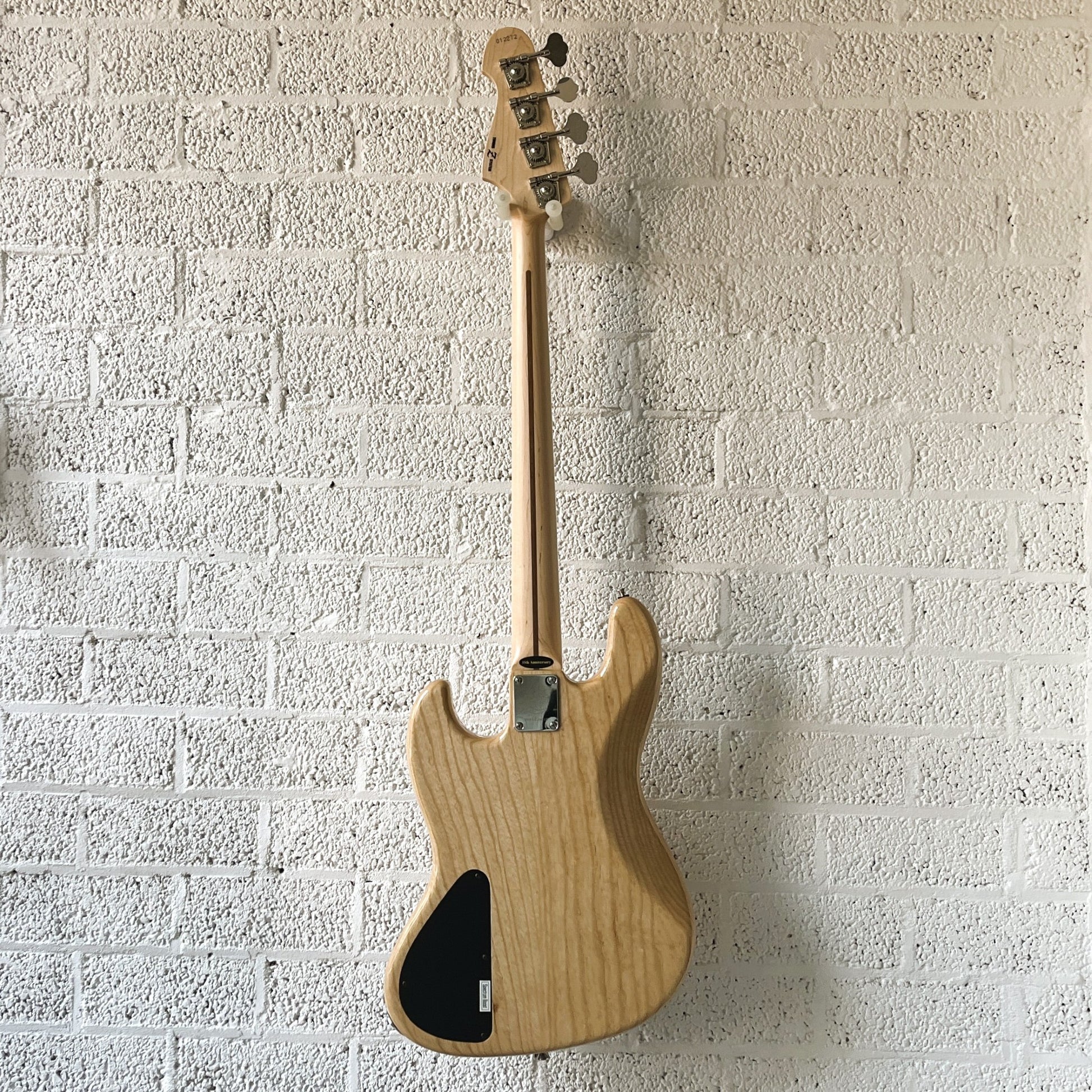 atelier z m245 natural hand-built japanese 4-string active bass back view