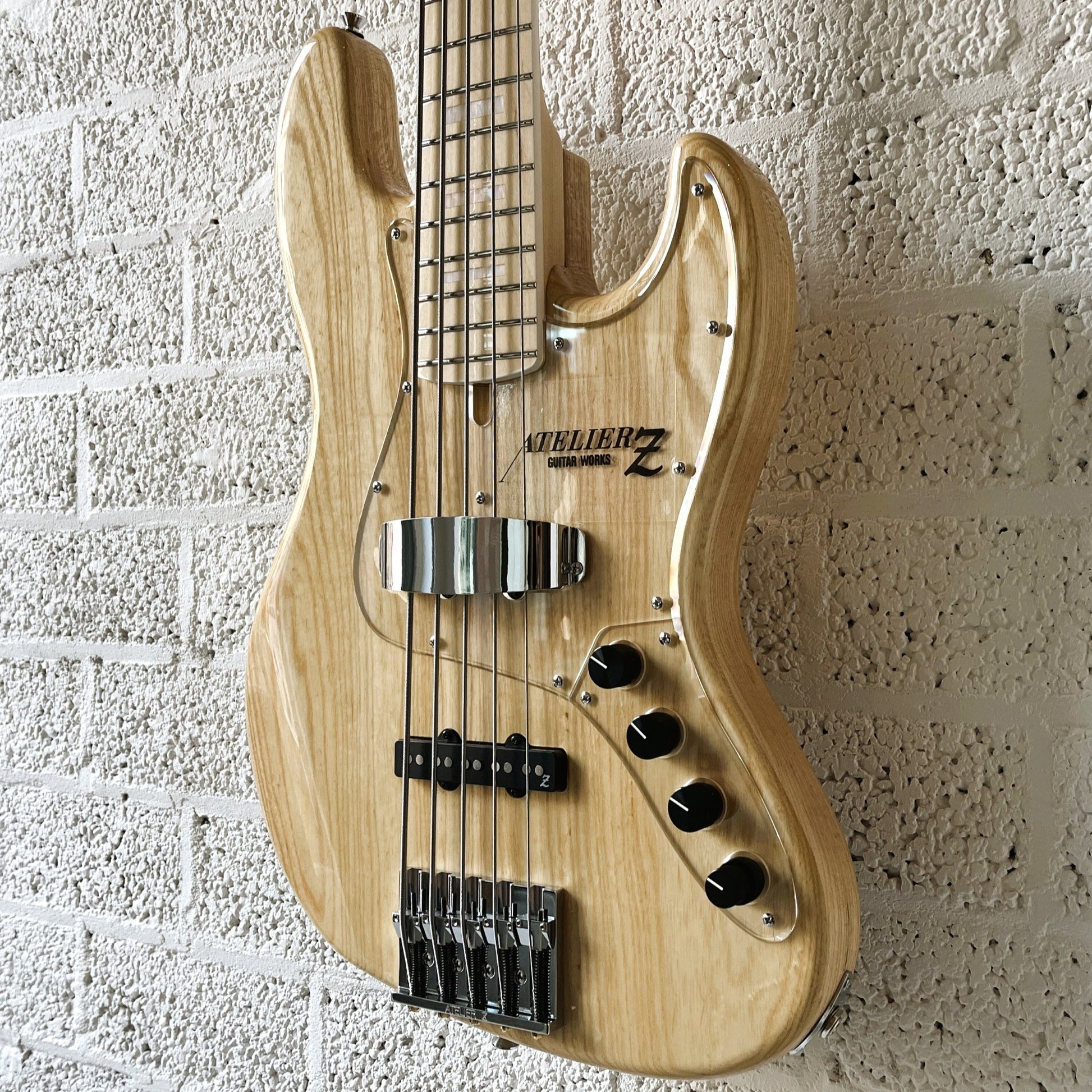 atelier z m265 natural hand-built japanese 5-string active bass body angled view