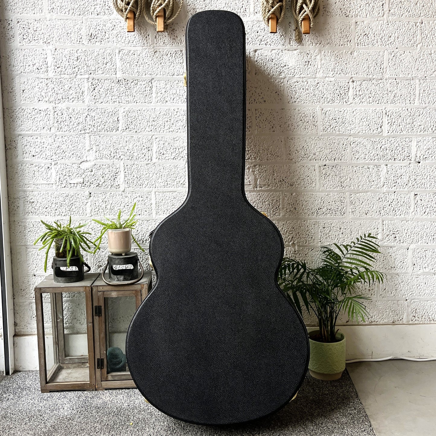 Boston CJZ-100-18 archtop guitar case 18 inch