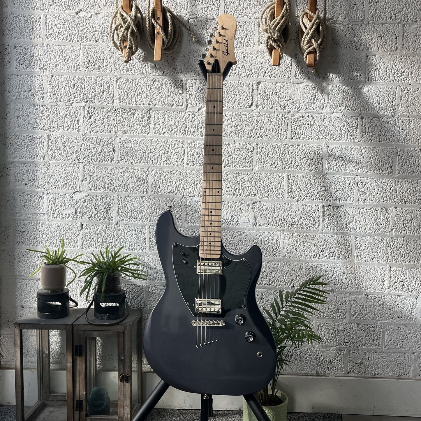 guild surfliner hh electric guitar canyon dusk