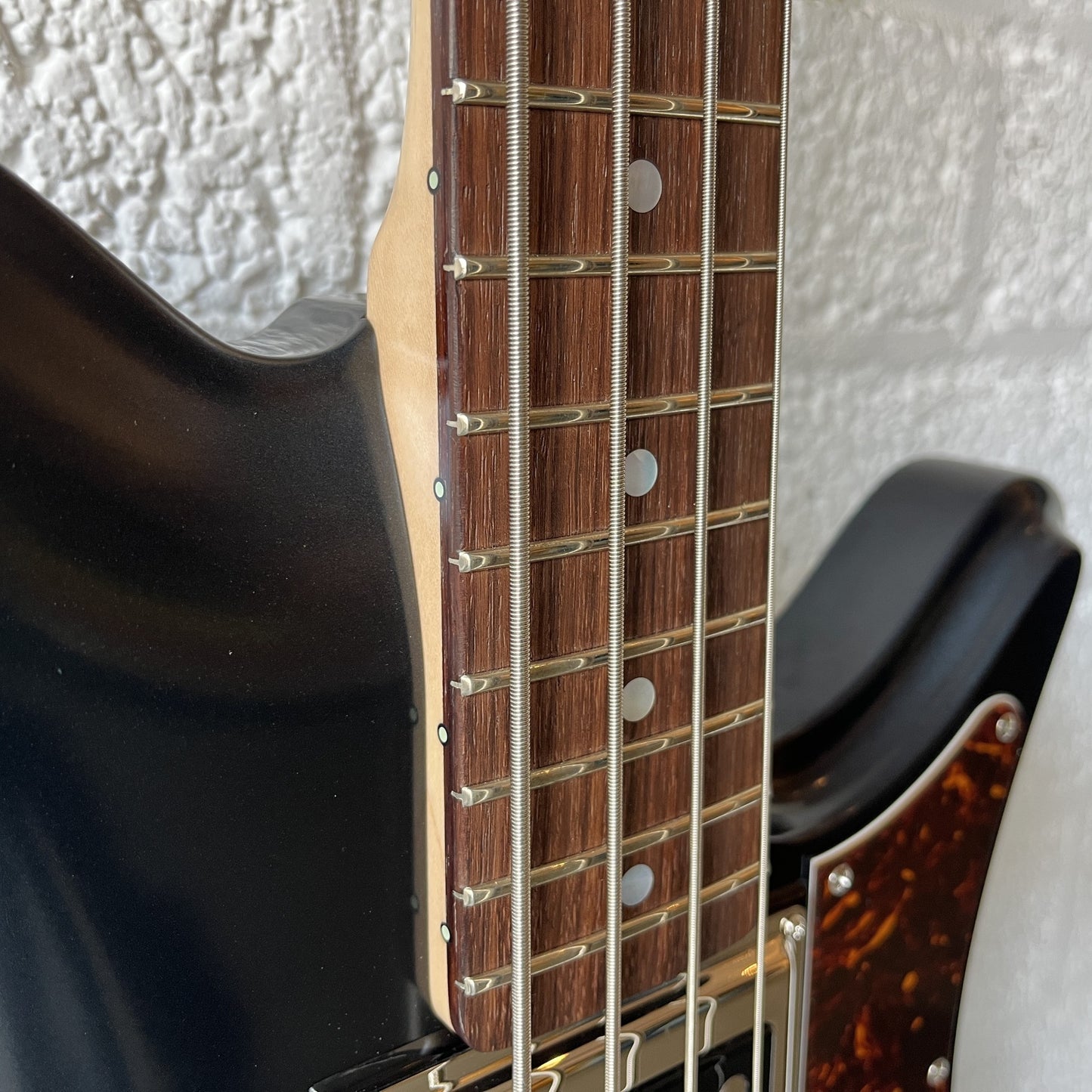 oopegg stormbreaker bass charcoal frost fretboard