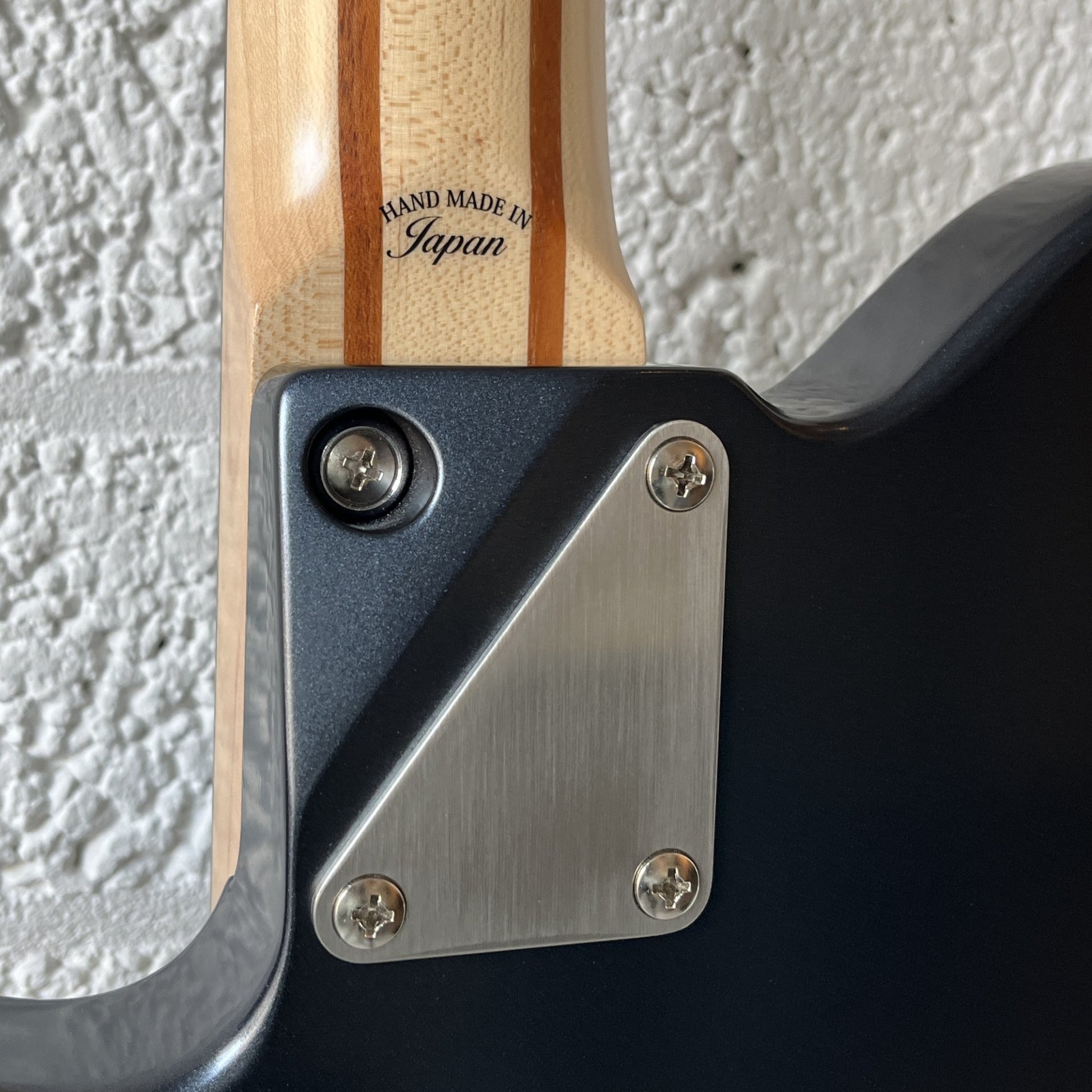 oopegg stormbreaker bass charcoal frost neck plate