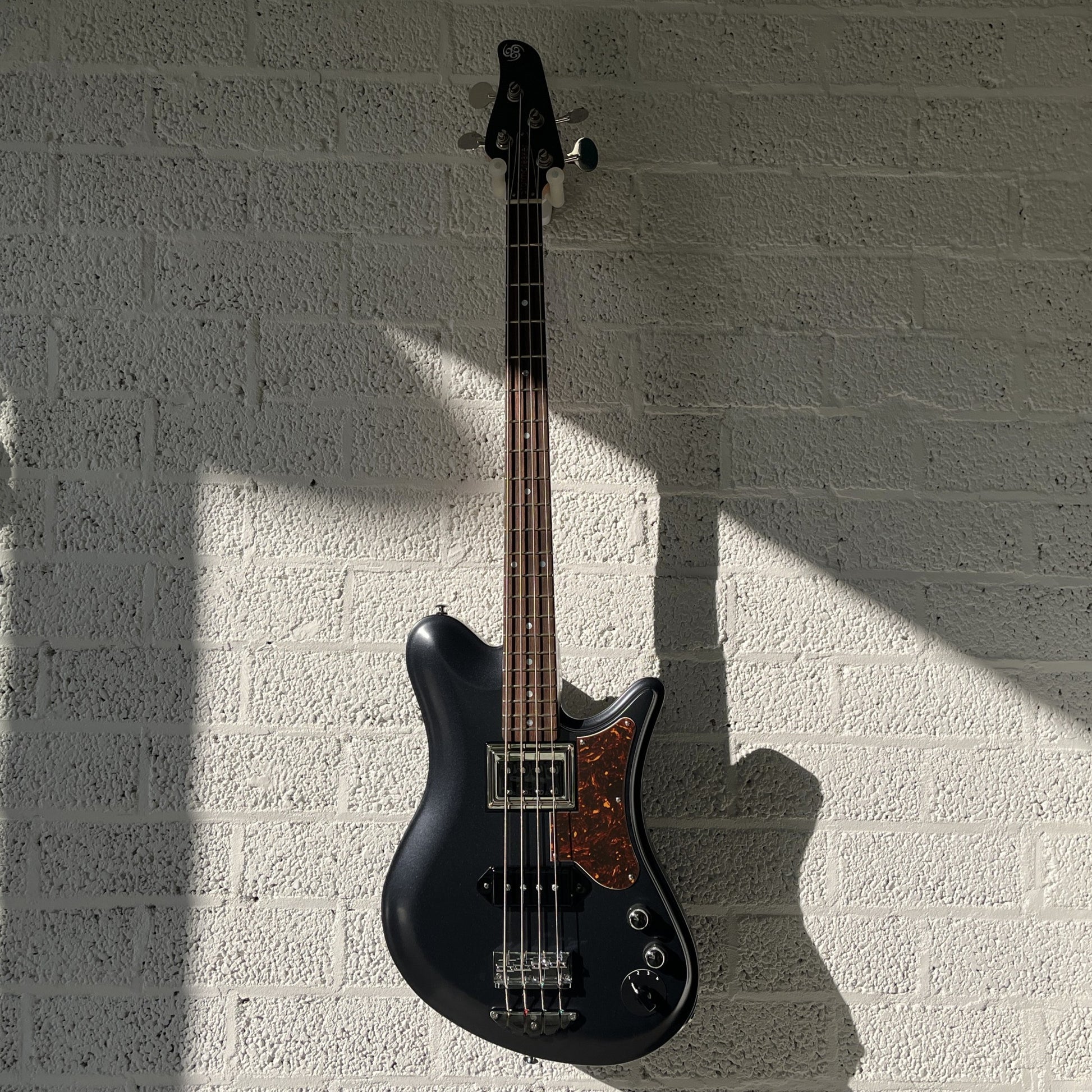 oopegg stormbreaker bass charcoal frost