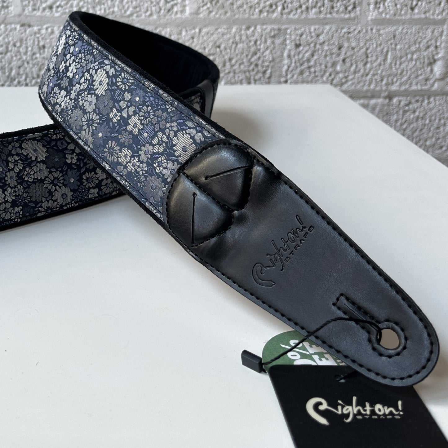 righton daisy guitar strap blue floral pattern closeup