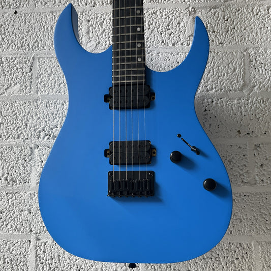 spira s-400 satin blue electric guitar body closeup