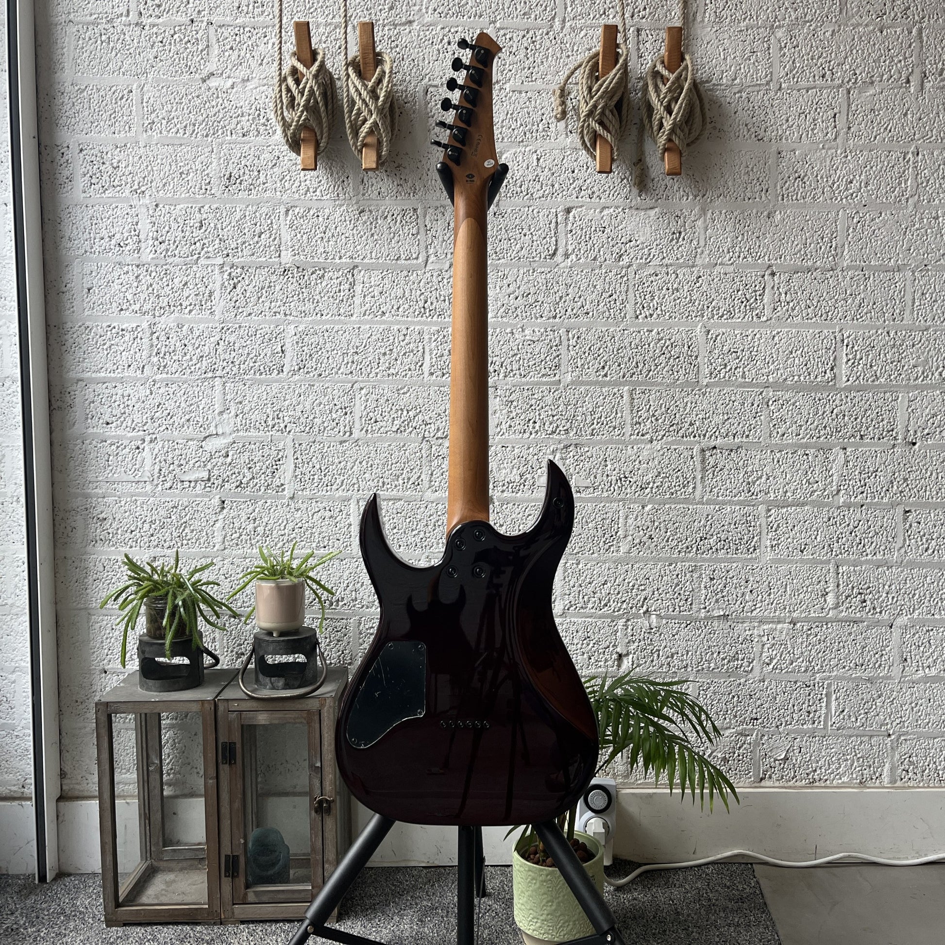 spira s-450 transparent green electric guitar back view