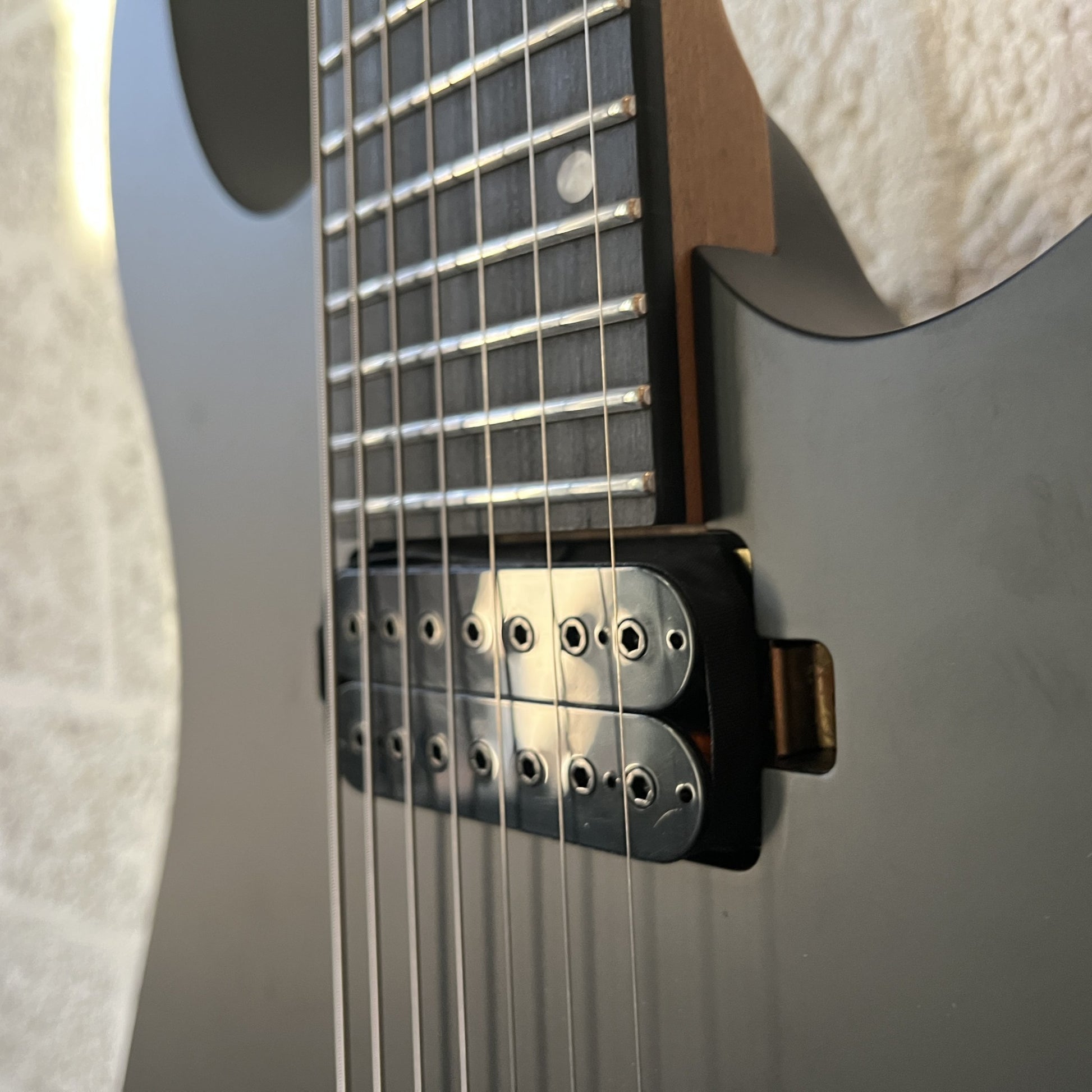 spira s407 7-string satin black electric guitar pickup