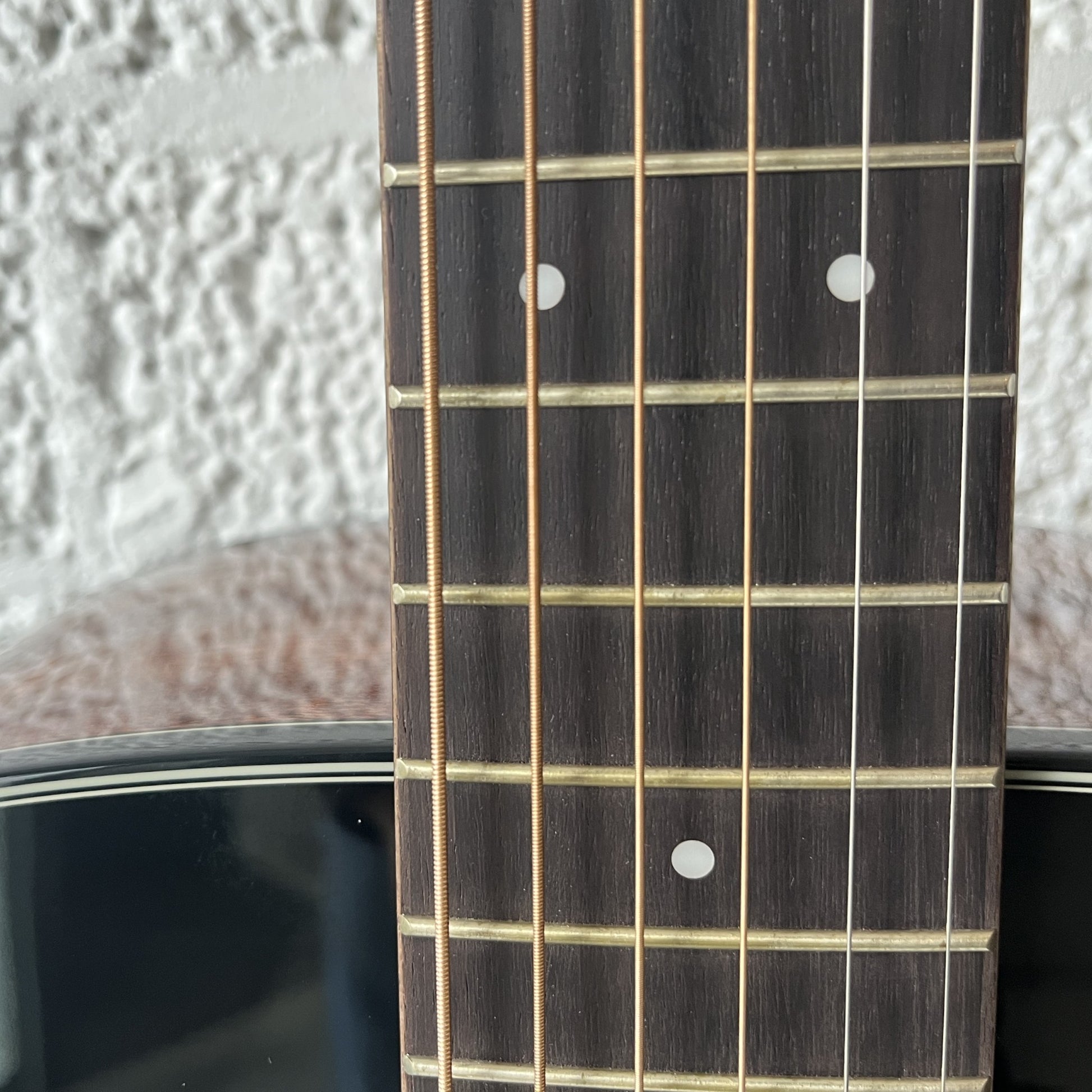 takamine gn30 brown sunburst acoustic guitar nex body fretboard