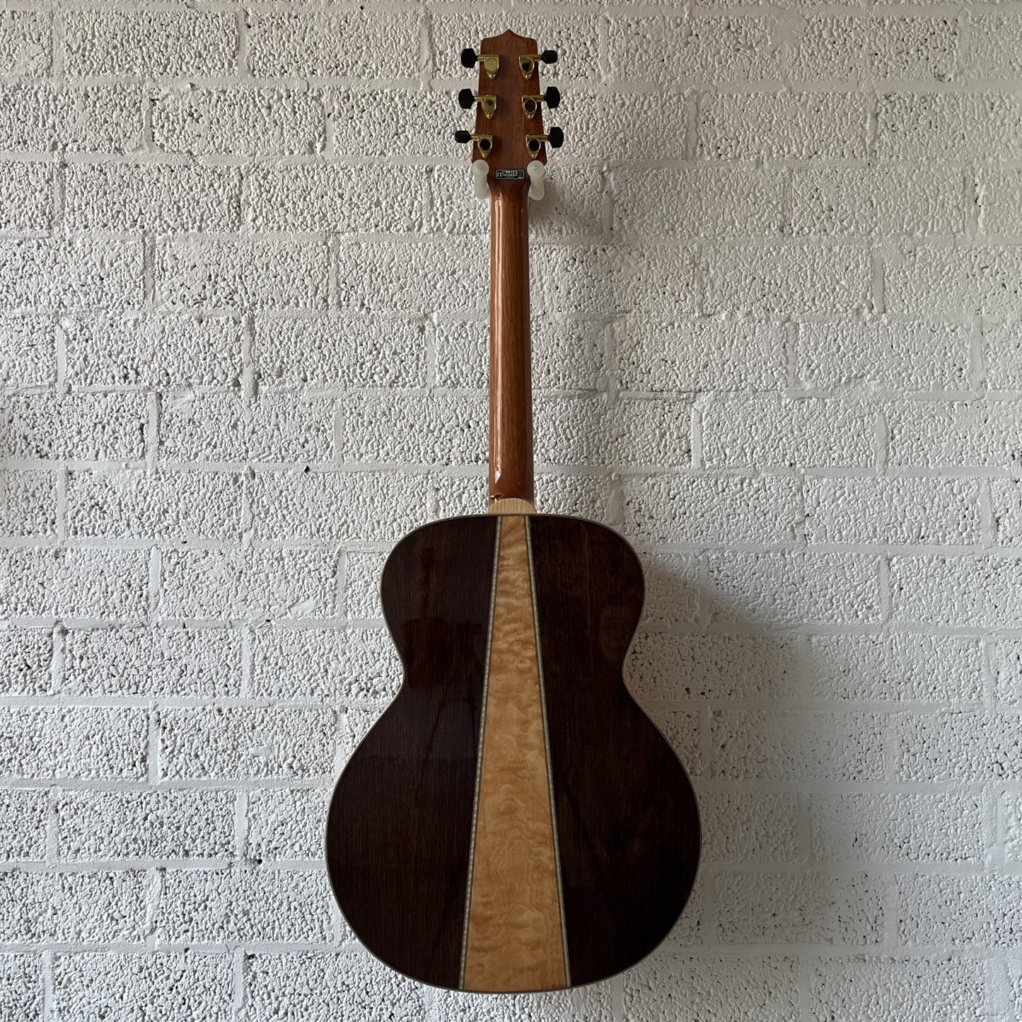 takamine gn93nat auditorium guitar back view