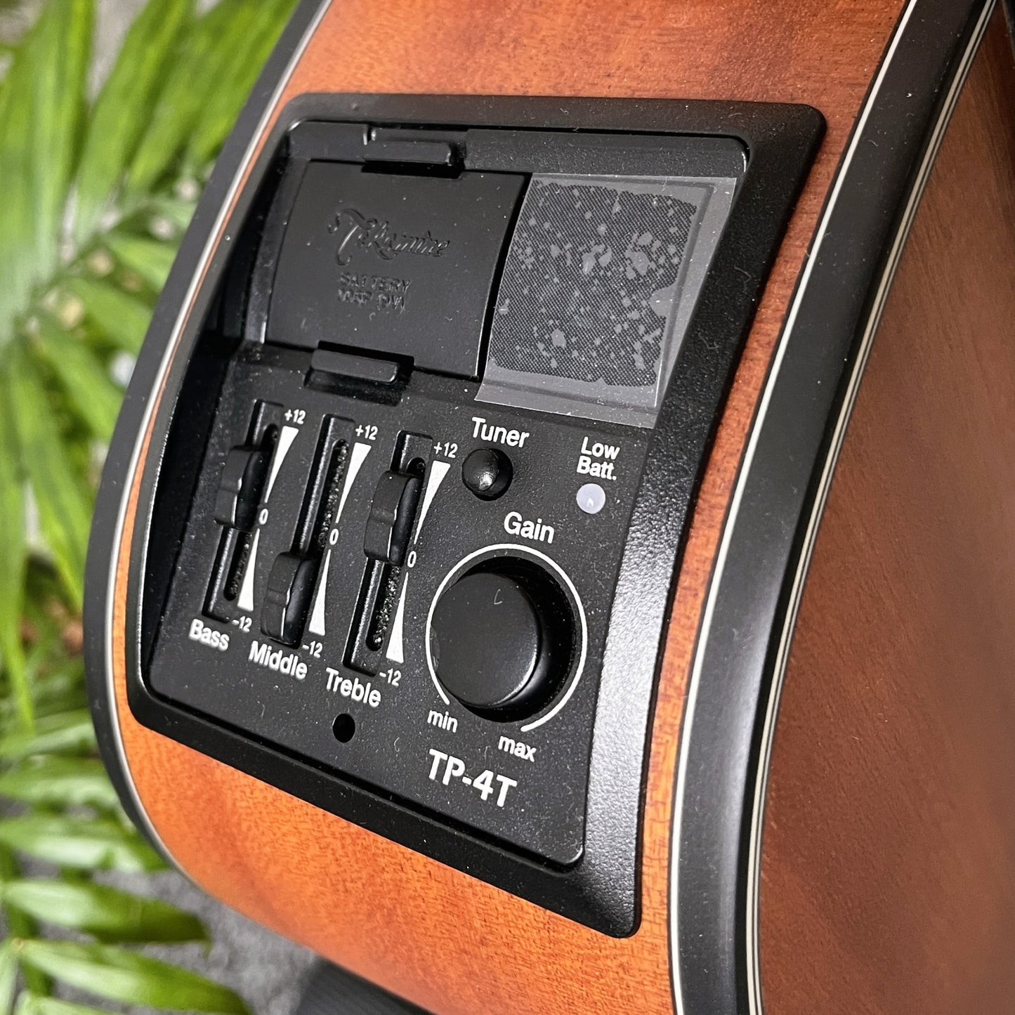 takamine gx11mens mini auditorium acoustic guitar preamp